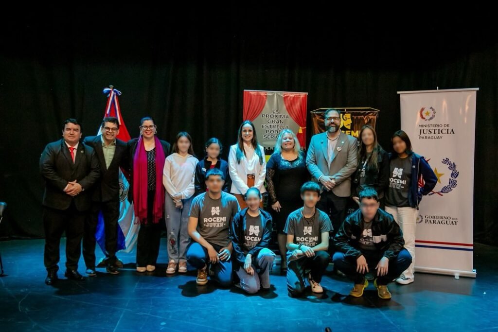 Taller de teatro paraguayo con personas privadas de libertad en el penal de Encarnación